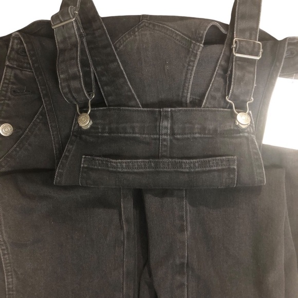 NWT Old Navy SIZE 6 TALL Distressed Festival Farmers Black Women’s Jean Overalls - Picture 9 of 15